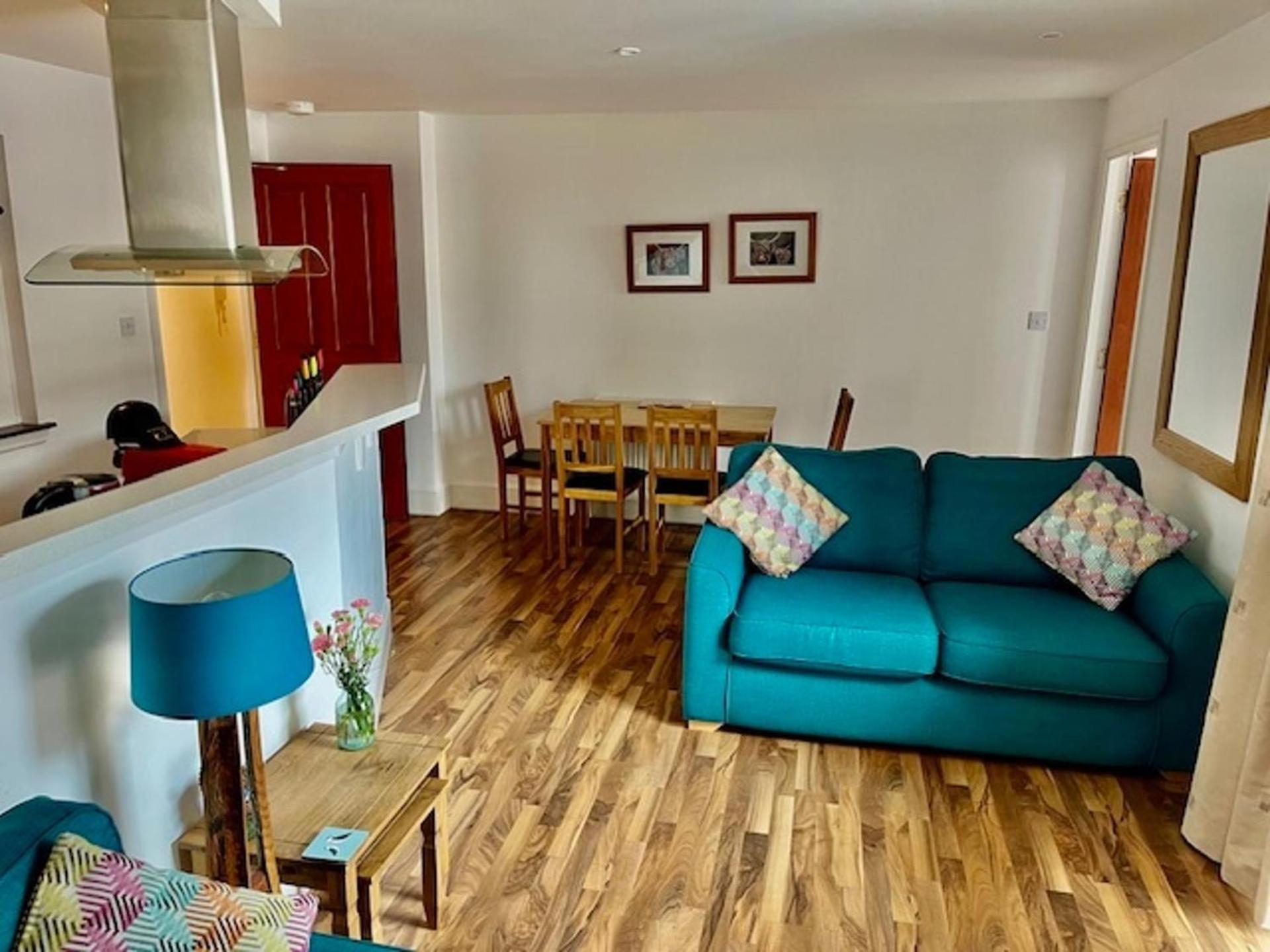 Stunning Spacious Apartment On River Ness Inverness Exterior foto